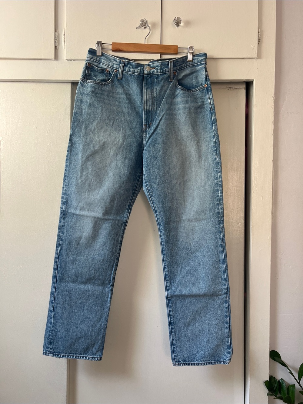 Madewell Straight Leg Jeans - Light Blue Wash